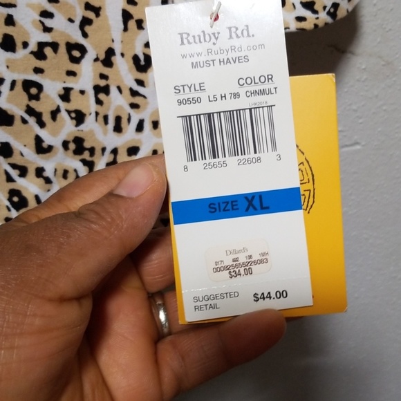 Top - Picture 3 of 5